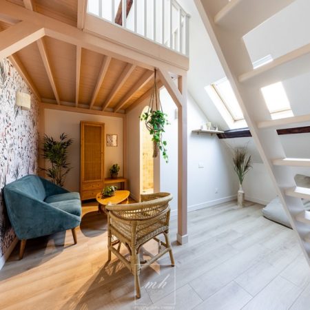 Aménagement d'une chambre avec mezzanine à Marcq-en-Barœul par Juliette Gauchez, architecte d'intérieur MH DECO