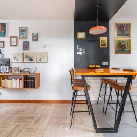 Rénovation d'un espace de vie dans une maison à Eu par MH DECO Le Tréport