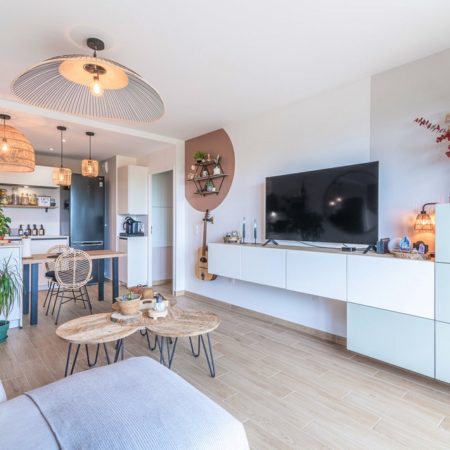 Transformation de la pièce de vie d'un appartement situé à Clamart pensé par MH DECO