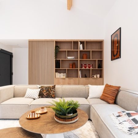 Agencement scandinave chic par MH INTERIOR à Pessac, près de Bordeaux