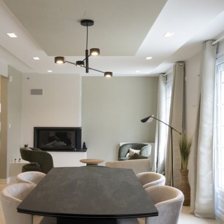 Rénovation décoration d'un intérieur contemporain à Conflans-Sainte-Honorine par MH INTERIOR